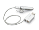 Bluetooth ワイヤレスヘッドセット Marque M155 :: White（白）モデルと付属のデュアル USB 充電ケーブル